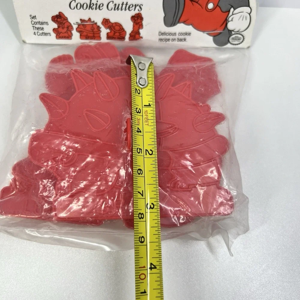 Vintage Wilton‎ Super Mario Bros Cookie Cutters Nintendo Luigi Koopa Spiny 1989